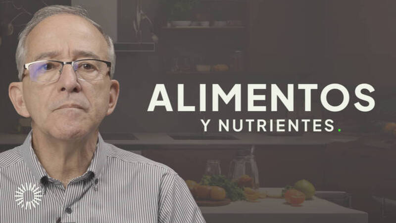 <p><big><strong>&iquest;Qu&eacute; encontrar&aacute;s en esta serie?</strong></big></p>

<p>Ad&eacute;ntrate en un viaje fascinante por el mundo de la nutrici&oacute;n, donde descubrir&aacute;s c&oacute;mo los alimentos que eliges cada d&iacute;a son los ladrillos, el cemento y las vigas que construyen y mantienen tu cuerpo, tu hogar vital. Aprenderemos a descifrar las etiquetas, a combinar sabores y a nutrirnos de forma consciente para vivir con energ&iacute;a, salud y plenitud.</p>

<p><big><strong>Una historia para reflexionar:</strong></big></p>

<p>Imagina que tu cuerpo es una casa en construcci&oacute;n. Las prote&iacute;nas son los ladrillos fuertes que forman tus m&uacute;sculos y &oacute;rganos. Los carbohidratos son la energ&iacute;a solar que ilumina y calienta tu hogar. Las grasas son el aislante que te protege del fr&iacute;o y almacena reservas para el futuro. Las vitaminas y minerales son los detalles finales: las ventanas que dejan entrar la luz, las puertas que te conectan con el mundo y los colores que llenan de vida cada rinc&oacute;n.</p>

<p><big><strong>Preguntas clave:</strong></big></p>

<ul>
	<li>&iquest;Conoces los materiales de construcci&oacute;n de tu propia casa?</li>
	<li>&iquest;Est&aacute;s eligiendo los alimentos adecuados para construir una estructura s&oacute;lida y resistente?</li>
	<li>&iquest;C&oacute;mo puedes asegurarte de que tu hogar interior est&eacute; siempre lleno de luz, calor y vitalidad?</li>
</ul>

<p><big><strong>&iquest;Qu&eacute; aprender&aacute;s en esta serie?</strong></big></p>

<ul>
	<li>Los pilares de la nutrici&oacute;n: Descubre los macronutrientes (prote&iacute;nas, carbohidratos y grasas) y micronutrientes (vitaminas y minerales) esenciales para tu cuerpo.</li>
	<li>Alimentos clave para cada etapa de la vida: Aprende qu&eacute; alimentos son cruciales para el crecimiento, el desarrollo, la energ&iacute;a y el envejecimiento saludable.</li>
	<li>C&oacute;mo leer etiquetas nutricionales: Descifra la informaci&oacute;n de los empaques y toma decisiones informadas en el supermercado.</li>
	<li>Construyendo un plato equilibrado: Combina alimentos de diferentes grupos para obtener todos los nutrientes que necesitas.</li>
	<li>La importancia de la hidrataci&oacute;n: Entiende por qu&eacute; el agua es vital para tu cuerpo y c&oacute;mo mantenerte bien hidratado.</li>
	<li>Mitos y verdades sobre la alimentaci&oacute;n: Desmontaremos creencias populares y te brindaremos informaci&oacute;n basada en evidencia cient&iacute;fica.</li>
	<li>Nutrici&oacute;n y bienestar emocional: Explora la conexi&oacute;n entre lo que comes y c&oacute;mo te sientes.</li>
</ul>

<p><big><strong>&iexcl;&Uacute;nete a nosotros en este recorrido!</strong></big></p>

<p>Te invitamos a explorar esta serie de videos inspiradores, donde aprender&aacute;s a nutrirte con sabidur&iacute;a y a construir un cuerpo sano y feliz, un hogar donde puedas vivir plenamente cada d&iacute;a. &iexcl;Comencemos juntos esta aventura hacia una vida m&aacute;s saludable y consciente!</p>

<p>&nbsp;</p>