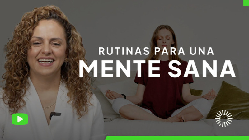 <p>Tu bienestar mental es la clave para una vida equilibrada y plena.&nbsp; Pero en el ritmo acelerado del d&iacute;a a d&iacute;a, es f&aacute;cil descuidar la salud de nuestra mente. &iquest;Qu&eacute; h&aacute;bitos puedes adoptar para fortalecer tu claridad, concentraci&oacute;n y paz interior?<br />
<br />
En este video descubrir&aacute;s:<br />
&nbsp;</p>

<ul>
	<li>&nbsp;Pr&aacute;cticas diarias que nutren tu cerebro y reducen el estr&eacute;s</li>
	<li>&nbsp;C&oacute;mo entrenar tu mente para mejorar el enfoque y la resiliencia</li>
	<li>&nbsp;Peque&ntilde;os cambios que marcan una gran diferencia en tu bienestar mental<br />
	&nbsp;</li>
</ul>

<p>Construye una mente fuerte y equilibrada.</p>