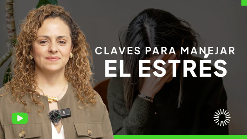 <p>El estr&eacute;s se ha convertido en parte de la vida moderna, pero &iquest;sab&iacute;as que puedes controlarlo antes de que afecte tu salud f&iacute;sica y mental?&nbsp; Aprender a manejar el estr&eacute;s no solo mejora tu bienestar, sino que tambi&eacute;n potencia tu energ&iacute;a, claridad mental y felicidad.<br />
<br />
En este video descubrir&aacute;s:<br />
&nbsp;</p>

<ul>
	<li>&nbsp;8 estrategias efectivas para reducir y gestionar el estr&eacute;s</li>
	<li>&nbsp;C&oacute;mo calmar la mente y el cuerpo en momentos de tensi&oacute;n</li>
	<li>&nbsp;T&eacute;cnicas respaldadas por la ciencia para mejorar tu bienestar emocional&nbsp;<br />
	<br />
	No dejes que el estr&eacute;s controle tu vida. Dale play y aprende a vivir con m&aacute;s calma y equilibrio.</li>
</ul>