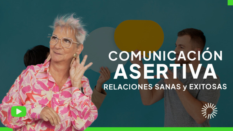 <p>La forma en que nos comunicamos define nuestras relaciones personales, familiares y profesionales. La comunicaci&oacute;n asertiva nos permite expresar lo que pensamos y sentimos de manera clara, sin agresividad ni sumisi&oacute;n.</p>

<ul>
	<li>&nbsp;En este video aprender&aacute;s:</li>
	<li>&nbsp;Qu&eacute; es la comunicaci&oacute;n asertiva y por qu&eacute; es clave para el &eacute;xito</li>
	<li>&nbsp;Diferencias entre comunicaci&oacute;n pasiva, agresiva y asertiva</li>
	<li>&nbsp;T&eacute;cnicas para mejorar tu forma de expresarte y fortalecer tus relaciones</li>
	<li>&nbsp;C&oacute;mo establecer l&iacute;mites sin generar conflictos</li>
</ul>

<p><br />
&nbsp;Dominar la comunicaci&oacute;n asertiva no solo mejora tus relaciones, sino que tambi&eacute;n aumenta tu confianza y bienestar.<br />
<br />
&nbsp;Descubre c&oacute;mo comunicarte mejor y transformar tu vida. &iexcl;Dale play!</p>